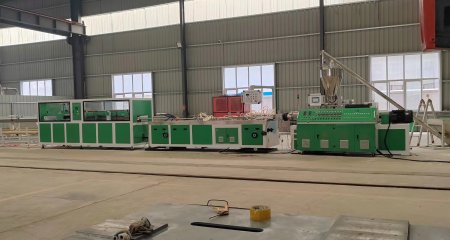 PVC格柵板生產(chǎn)線主要組成部分以及產(chǎn)品特點(diǎn)